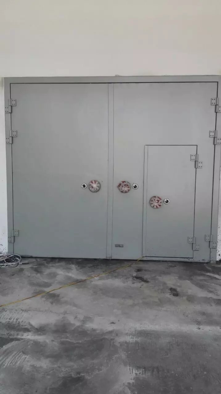 定做防爆门